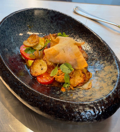 Gebackene Thunfisch Tascherl mit geschmortem Fenchel, Tomaten & Kartoffeln - STAY SPICED !