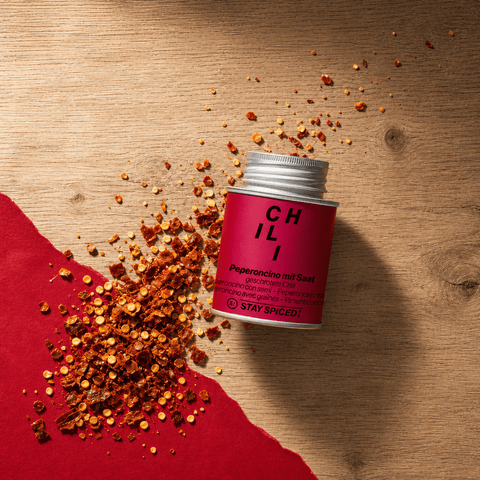 Chili / Peperoncino rot geschrotet mit Saat - STAY SPICED ! - 56010xM