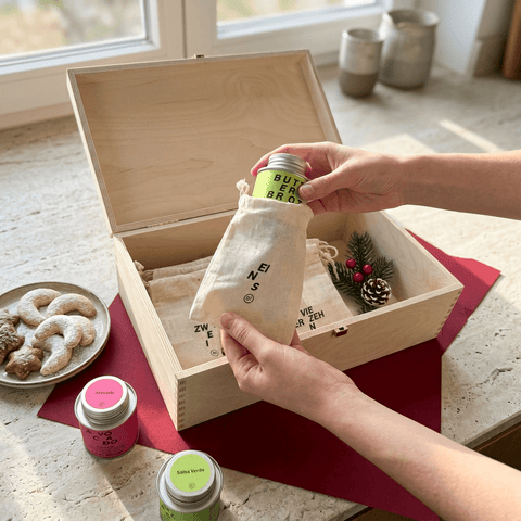 Advent Calendar - STAY SPICED! DIY - Wooden Box + 24 jute bags