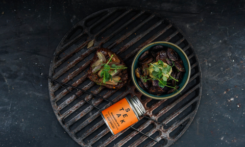 Rumpsteak mit Lila Kartoffeln und S- Knoblauchbutter Mayo