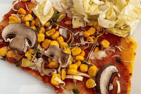 Polenta Pizza (mehlfrei) - STAY SPICED !