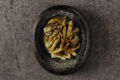 Süße Schupfnudeln mit Apfelragout und Schokumami - STAY SPICED !