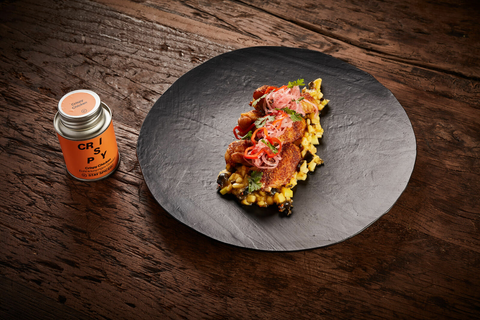 Chickenwings mit Mango und schwarzen Oliven