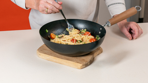 Schnelle Spaghetti mit Zucchini und Tomaten