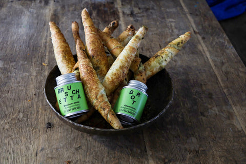Kräuter Parmesan Stangerl - STAY SPICED !