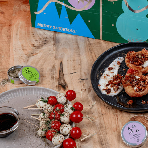 STAY SPICED ! Gewürz Adventskalender 2025 – Edition Gewürzregal